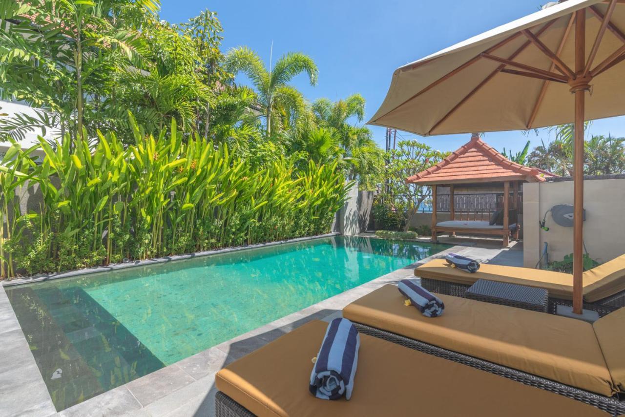 Villa Royal 新加拉惹 外观 照片